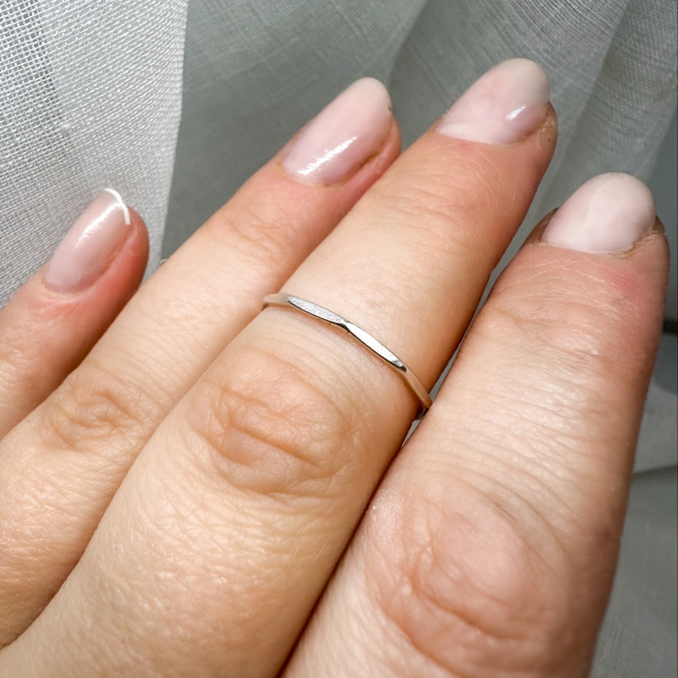 Filigraner 935 Silber Ring facettiert minimalistisch